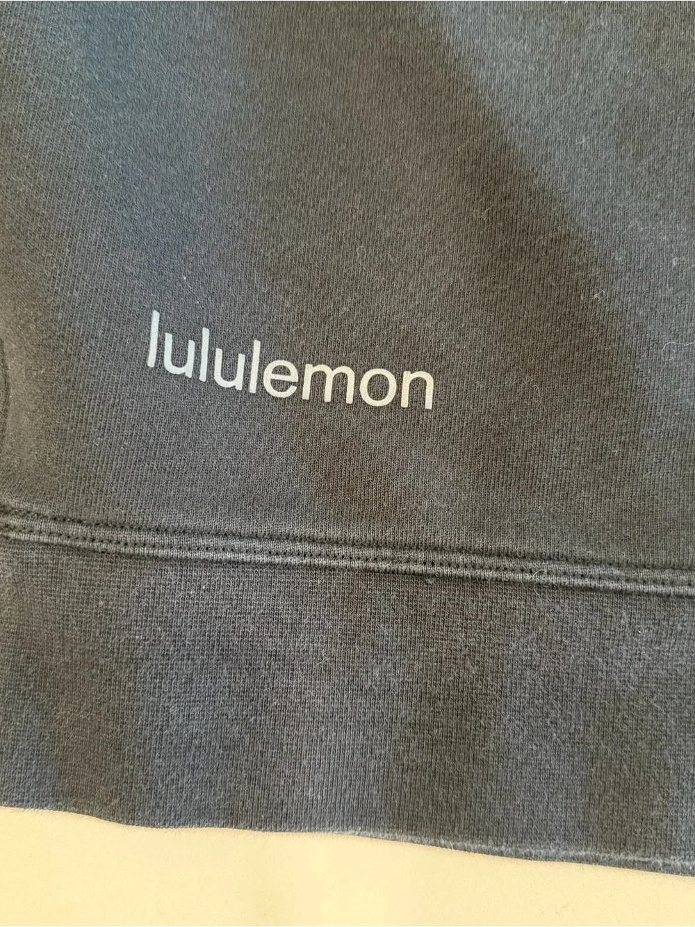 lululemon athletica Women’s Black Crewneck Sweatshirt
